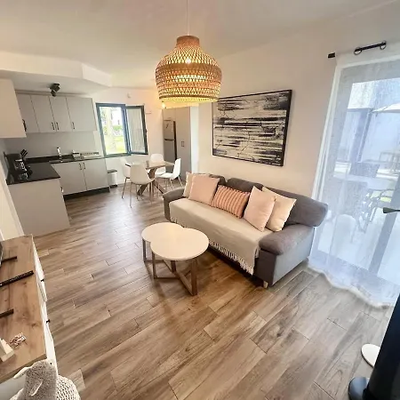 Barqueros One-100 M From The Beach, Pool, Wifi * Corralejo